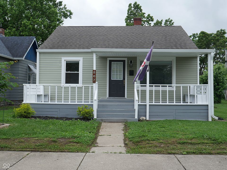 1st image of 807 Lincoln St