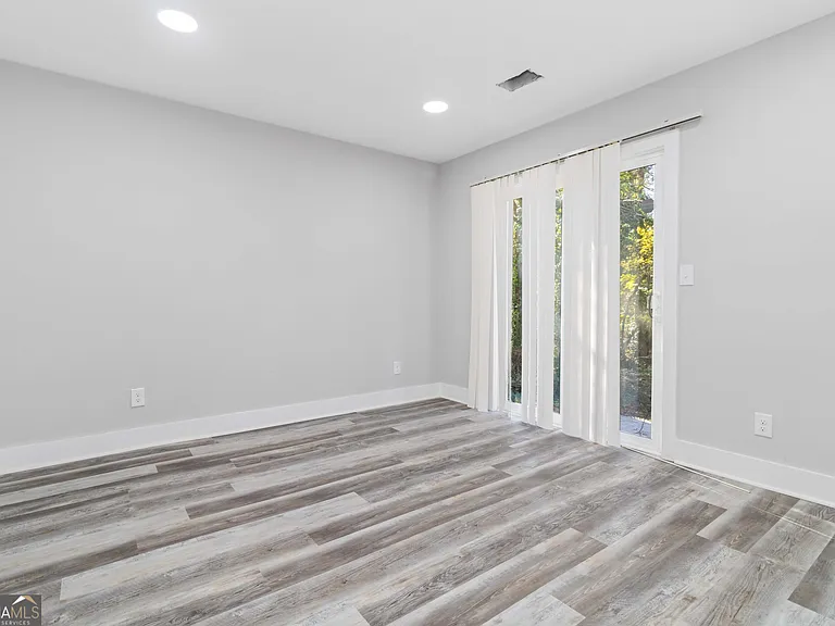 4935 Millstone Walk — Photo 6