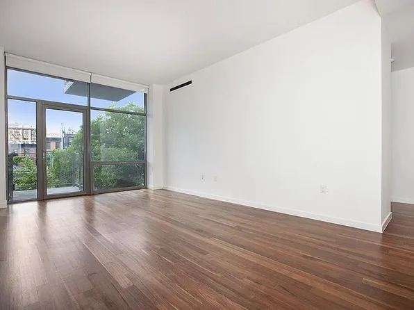 280 Metropolitan Ave APT 3B, Brooklyn, NY 11211