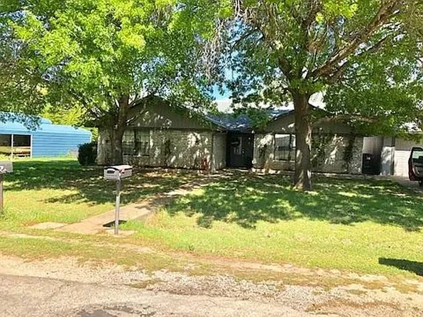 111 Songwood Dr, Weatherford, TX 76087