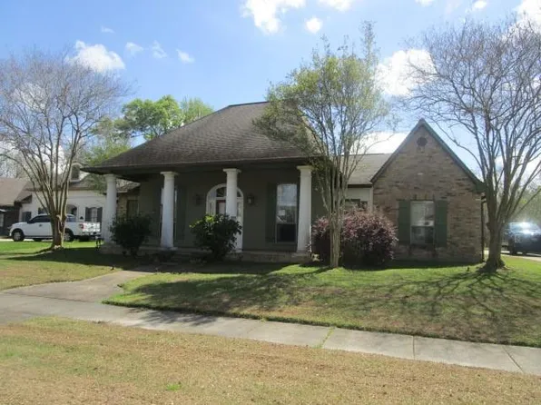 37233 S Lakeshore Ave, Prairieville, LA 70769
