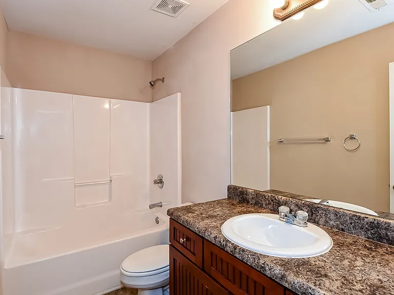 16 Rosen St NW — Photo 15