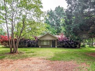 37 Pine Ridge Rd, Purvis, MS 39475