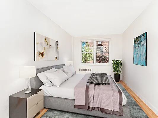 Sold by Re/Max In The City | media 2