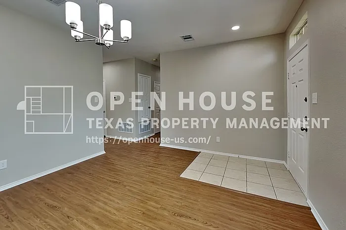 3 bed, 2.0 bath, 1773 sqft, $2,050 — Photo 3