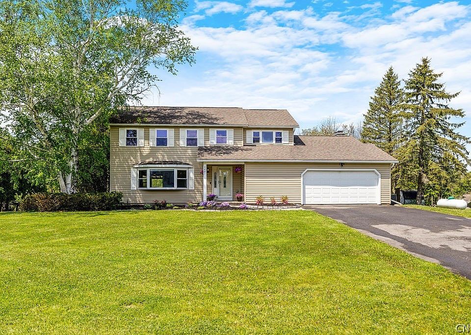 1st image of 5881 Fieldstone Dr