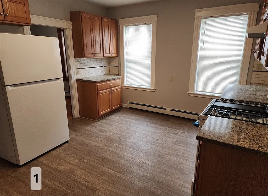 Building Photo - 23 Windham St #1