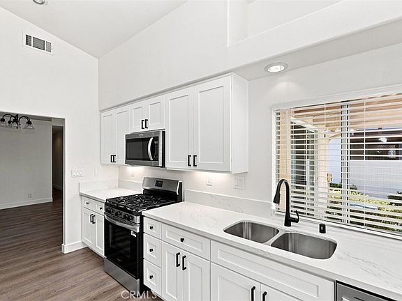 5th image of 1291 Cypress Point Dr
