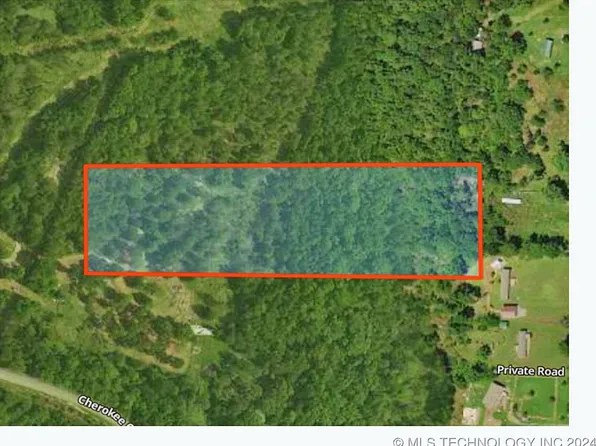 W 885th Rd, Cookson, OK 74427