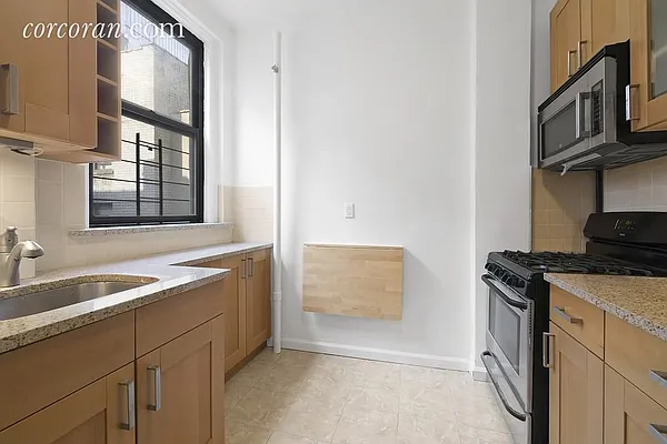 Sold by Corcoran | media 3