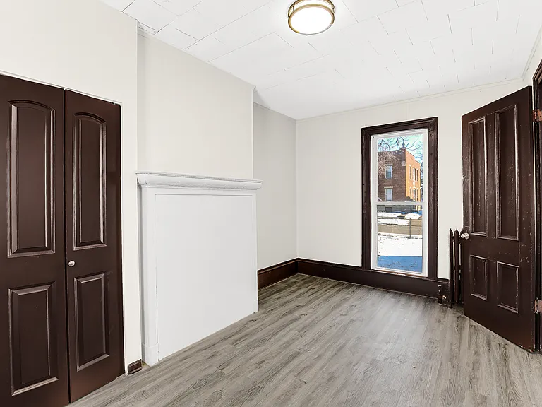 201 N Hickory St #1 — Photo 11