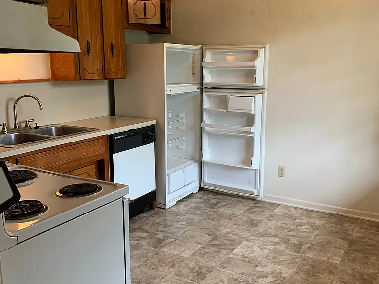 402 Mary St #106 — Photo 5