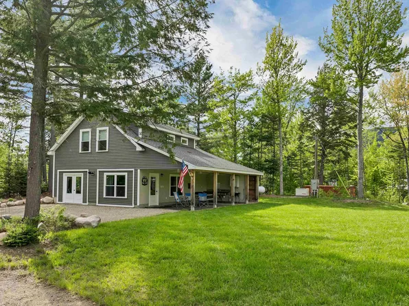 6 Pike Pond Road, Stark, NH 03582