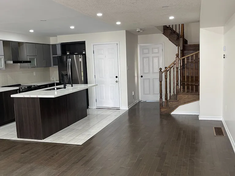170 Golden Springs Dr — Photo 3