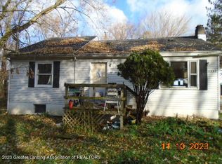 11323 W Jolly Rd, Lansing, MI 48911