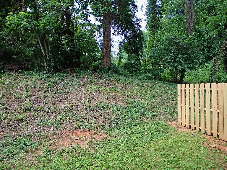 2305 N Berkshire Rd #A — Photo 15
