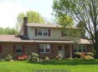 8234 Glendale Dr, Frederick, MD 21702