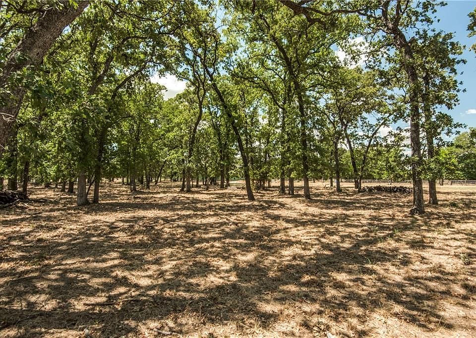 1548 Laguna Bay N, Azle, TX 76020 Zillow