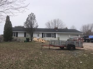 7092 Milton Rd, Alanson, MI 49706