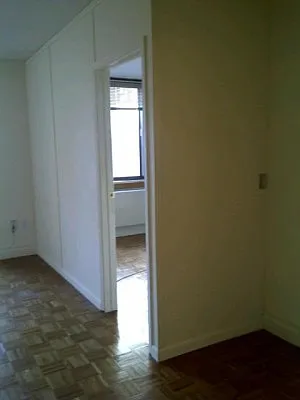 Rented by Classic Marketing- 530 Park1 | media 27