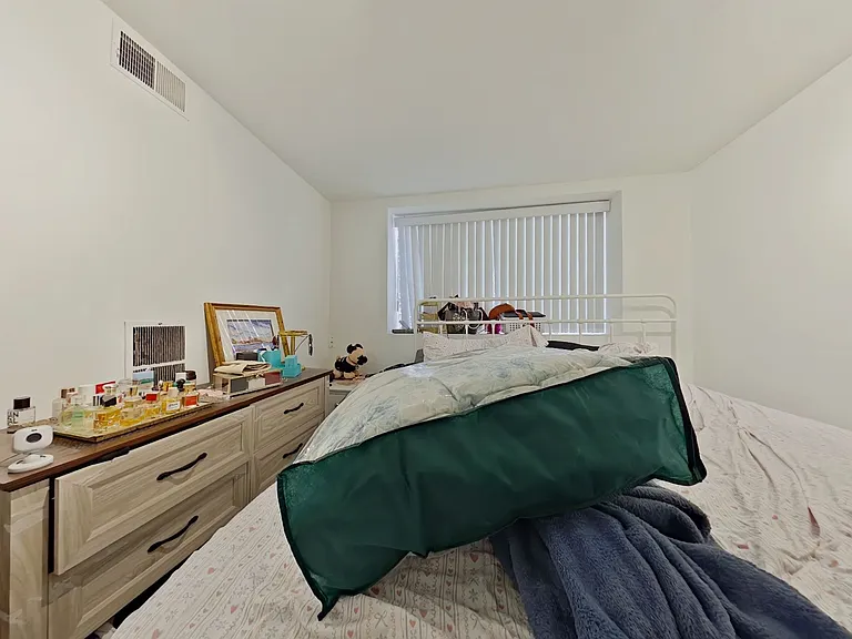 1307-17 W. Addison — Photo 8
