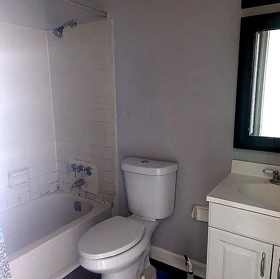 2825 Rhonda Ln — Photo 12