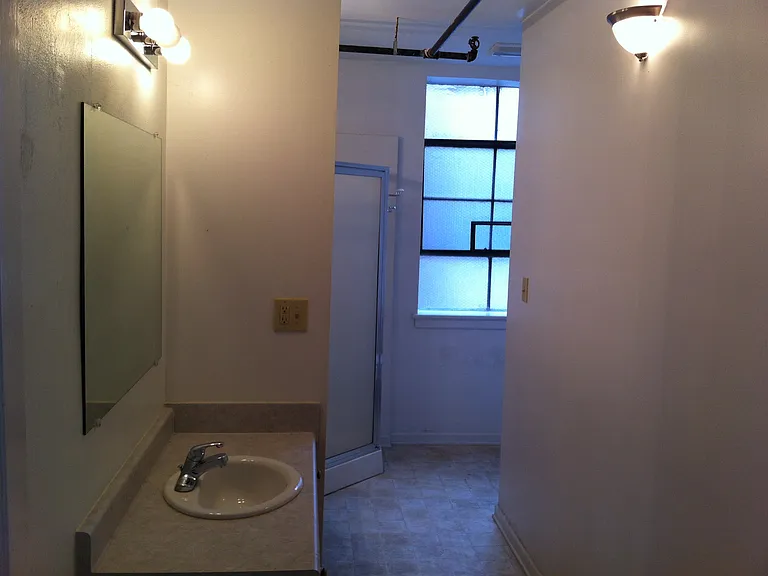 263 N Ocoee St #B — Photo 10