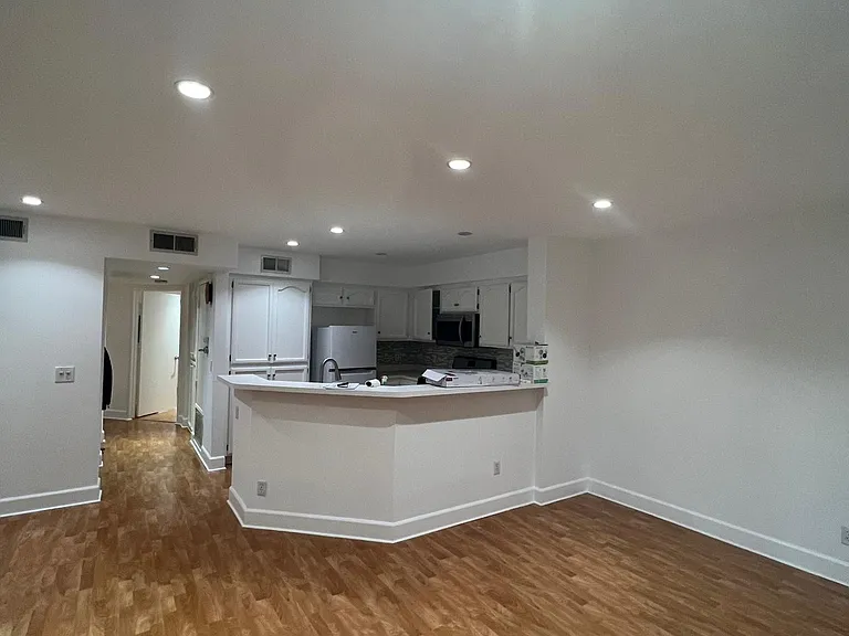3380 Holly Grove St #F — Photo 10