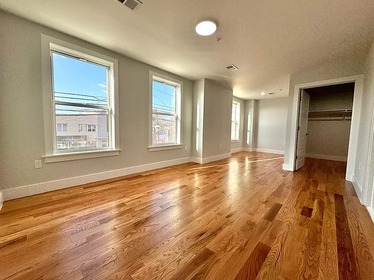 62 Westfield Ave #101 — Photo 4