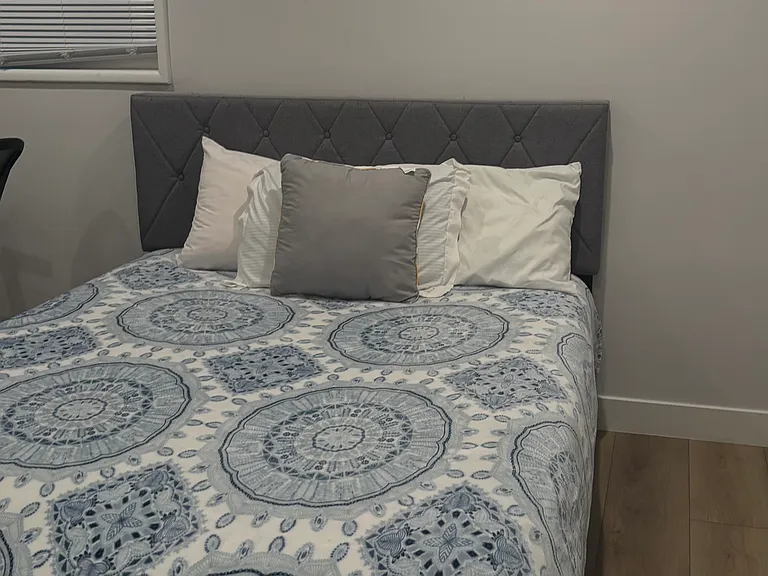 446 S Almont Dr — Photo 17