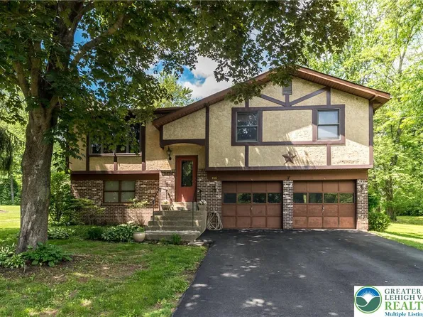 146 Woodland Dr, New Britain, PA 18901