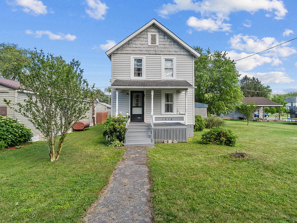 1st image of 1618 Clarendon Ave