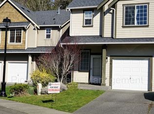 136 NE Miramar Cir, Bremerton, WA 98311