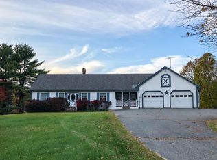 405 Branch Mls, Palermo, ME 04354