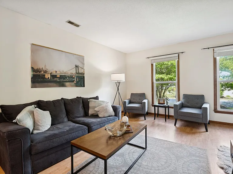 2 Misty Creek Ct — Photo 3