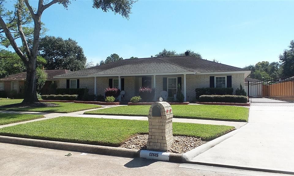 1st image of 12615 Pantano Dr