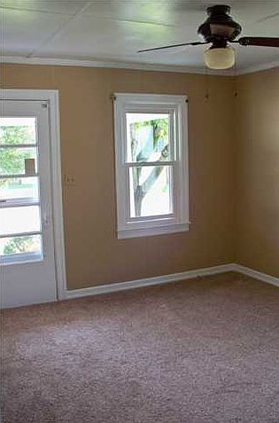 2nd image of 1023 2nd Ave