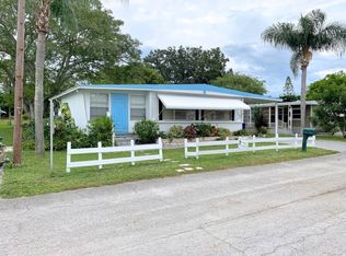 104 Diogenes St, Dunedin, FL 34698