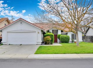 6119 Kasper Dr, Riverbank, CA 95367