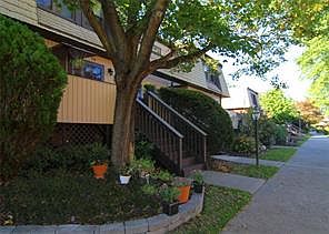 1st image of 32 Heritage Drive #C