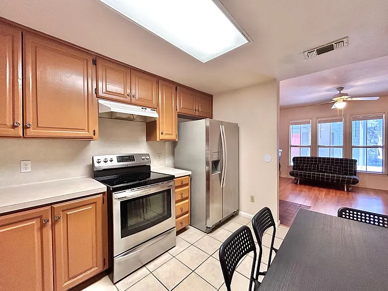 2529 Rio Grande St #88 — Photo 8