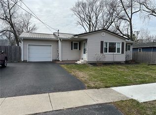 719 N Graham St, Sullivan, IL 61951