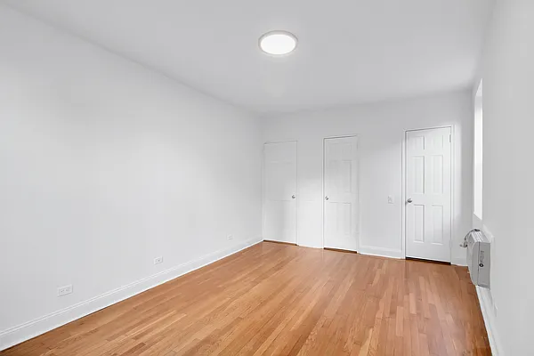 Rented by Oxford Property Group | media 17