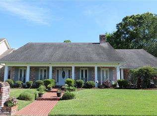 2541 Elm Lawn Dr, Marrero, LA 70072