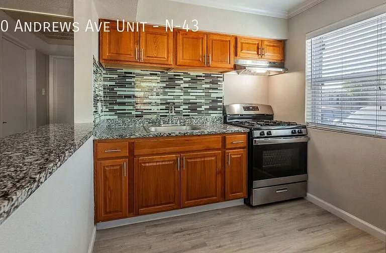 400 Andrews Ave #N-43 — Photo 14