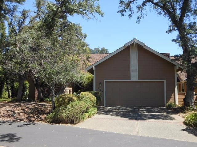 1st image of 104 Silver Creek Ln
