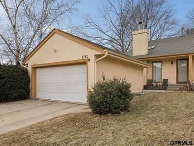 1712 N 121st St, Omaha, NE, 68154