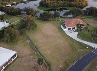 16520 Oakview Cir, Alva, FL 33920