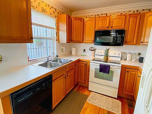 5th image of 117 Eagle View Private Dr