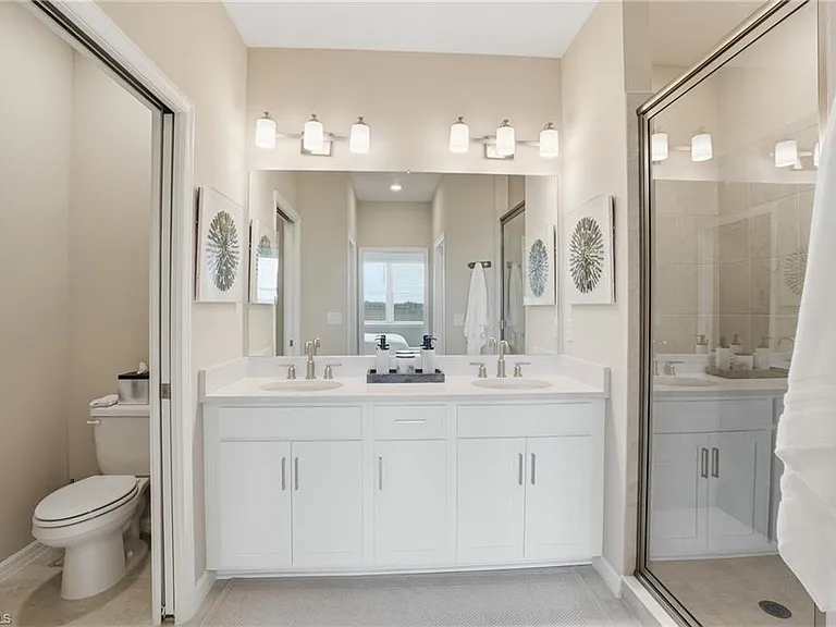 11851 Venetian Lagoon Dr #202 — Photo 28